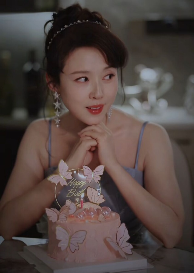 奶爸总裁帅帅妈妈是谁__齐长发型图片女