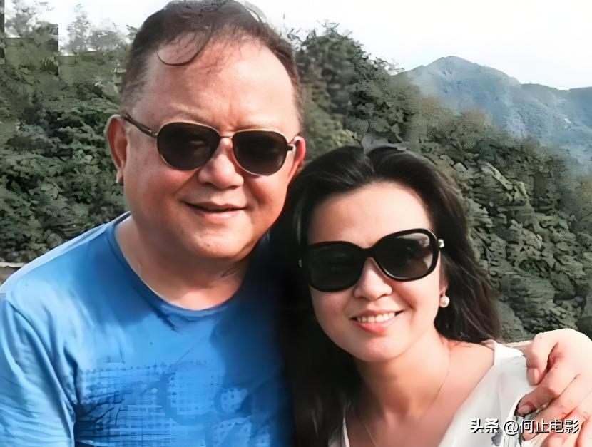 这就是真爱吗？77岁王刚垂垂老矣，妻子每天要照顾三位老人_这就是真爱吗？77岁王刚垂垂老矣，妻子每天要照顾三位老人_