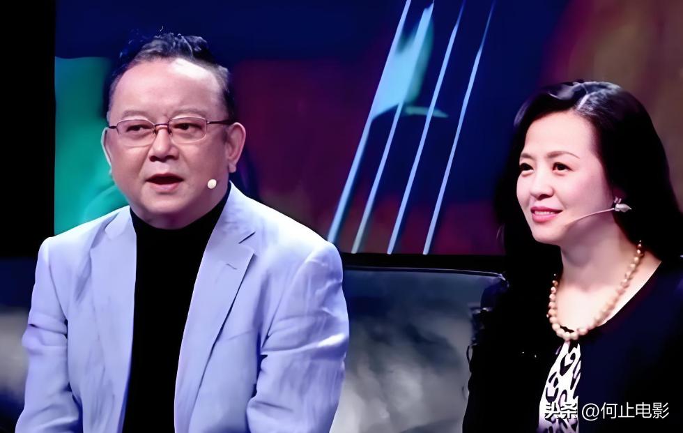 这就是真爱吗？77岁王刚垂垂老矣，妻子每天要照顾三位老人__这就是真爱吗？77岁王刚垂垂老矣，妻子每天要照顾三位老人