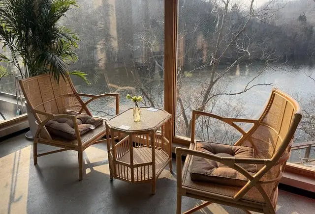 茶山深处有小院 观瀑品饮“微度假”_茶山深处有小院 观瀑品饮“微度假”_