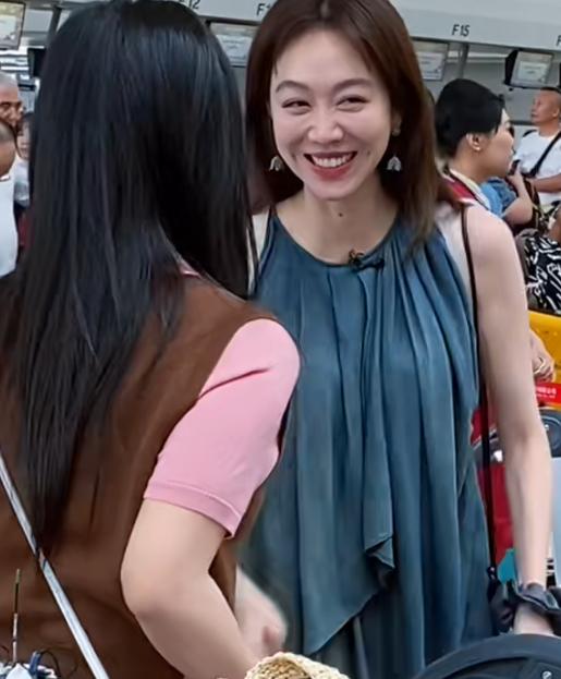 《中餐厅9》出发，集半个娱乐圈，看完阵容我想说：可别再翻车了__《中餐厅9》出发，集半个娱乐圈，看完阵容我想说：可别再翻车了