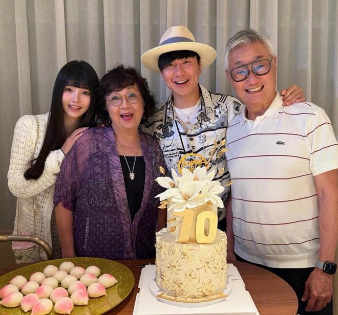 七七男友__七七vlog女朋友照片