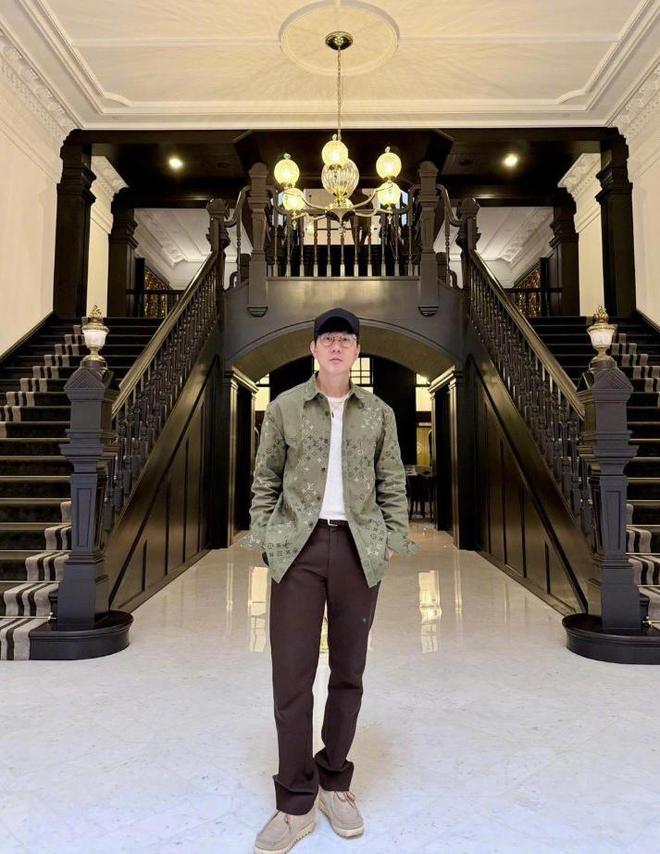 七七男友__七七vlog女朋友照片