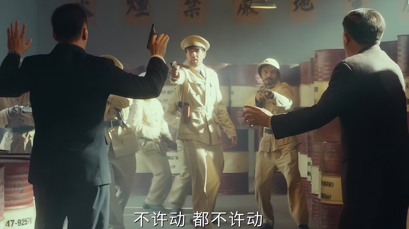 震撼！《风与潮》31集结局：黄三合牺牲，黄公杰殒命，泽荣作被毙__震撼！《风与潮》31集结局：黄三合牺牲，黄公杰殒命，泽荣作被毙