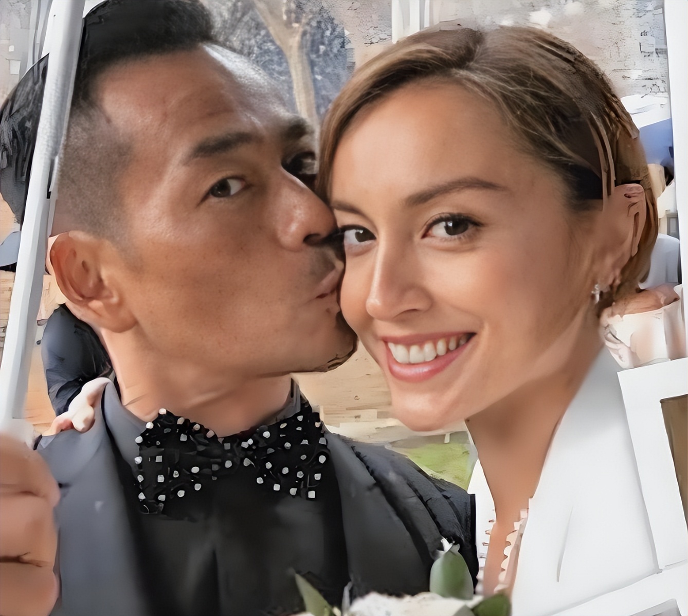 “玉兰油女神”的彪悍情史_“玉兰油女神”的彪悍情史_