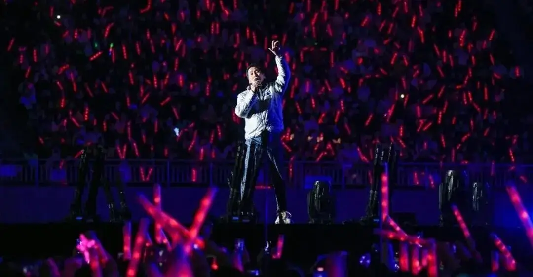 上派宾果网咔招人__男朋友喜欢头挨头