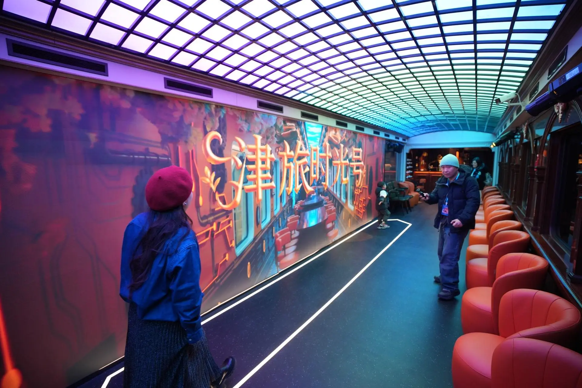 远方火车图片__远方的列车绘本读后感