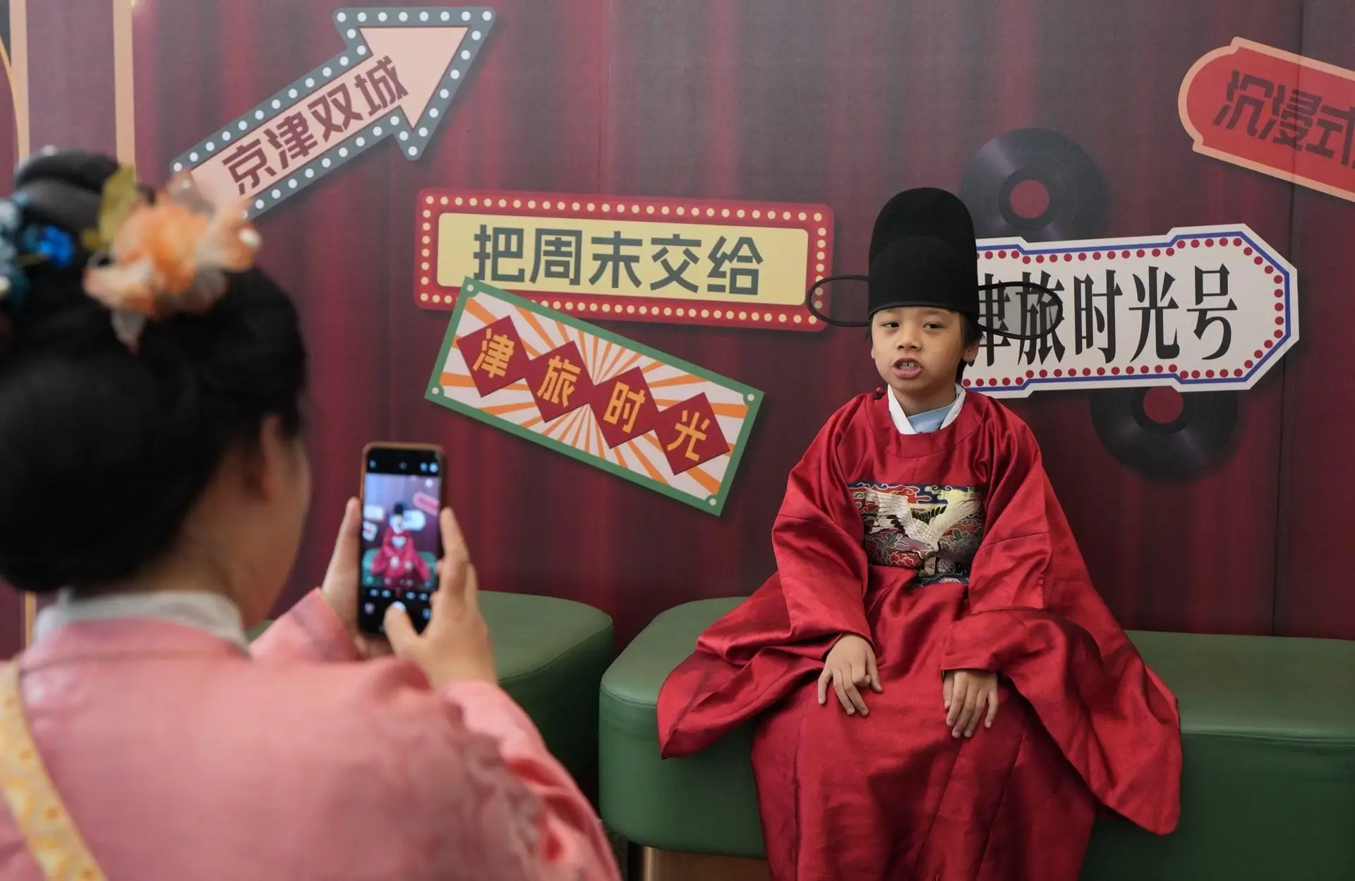 远方的列车绘本读后感_远方火车图片_