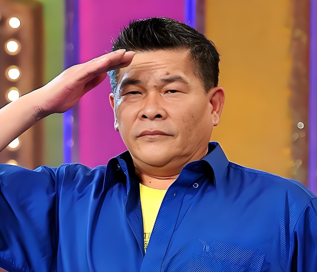 著名主持人“玩”黑老大的女人之后……_著名主持人“玩”黑老大的女人之后……_