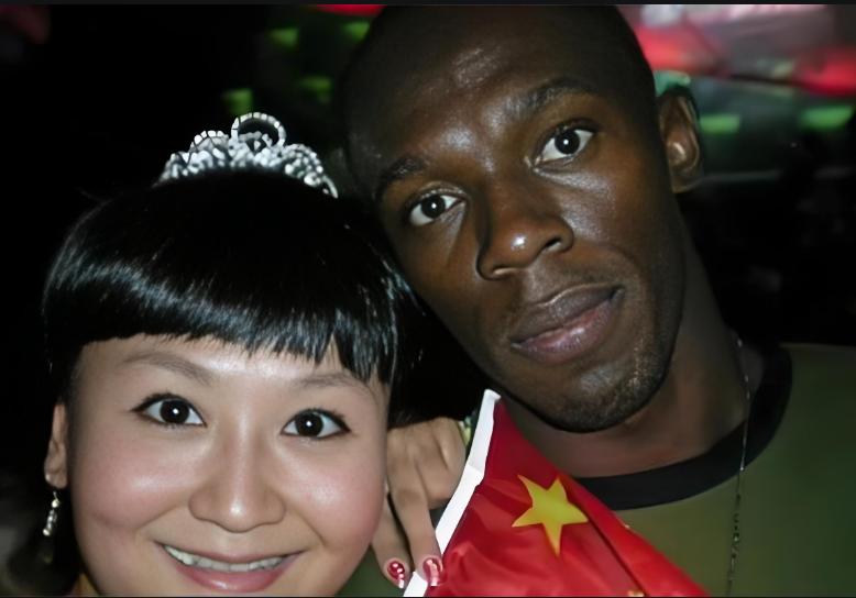 富豪欺负穷人__富豪惨死家中