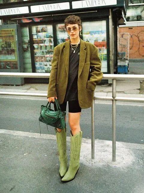 2022春夏流行色彩_春夏流行色2021_