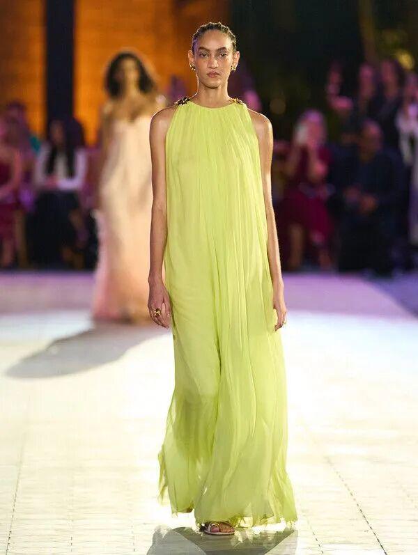 2022春夏流行色彩_春夏流行色2021_