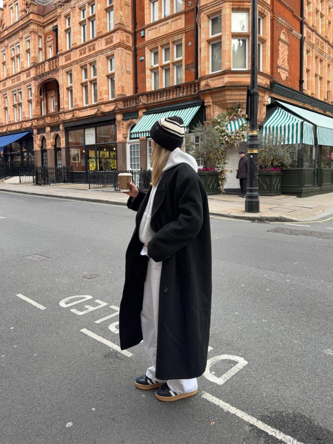 室外0度,到底谁还在花心思穿搭啊?__室外0度,到底谁还在花心思穿搭啊?