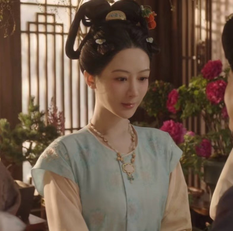 _芳华的电视剧_有个电视剧叫什么芳华