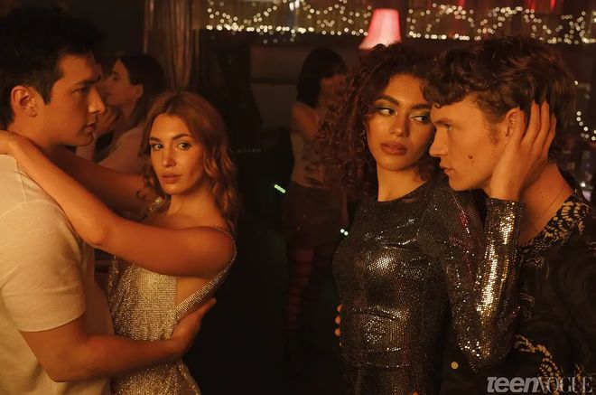 _拍腻了直男喜剧，他反手交出这部9.0分神剧_拍腻了直男喜剧，他反手交出这部9.0分神剧