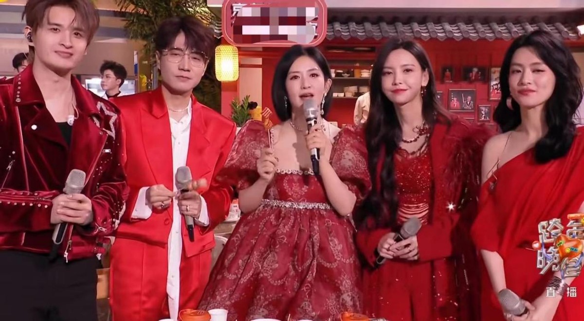 _湖南卫视跨年晚会开场舞是谁_今年湖南跨年晚会主持人是谁