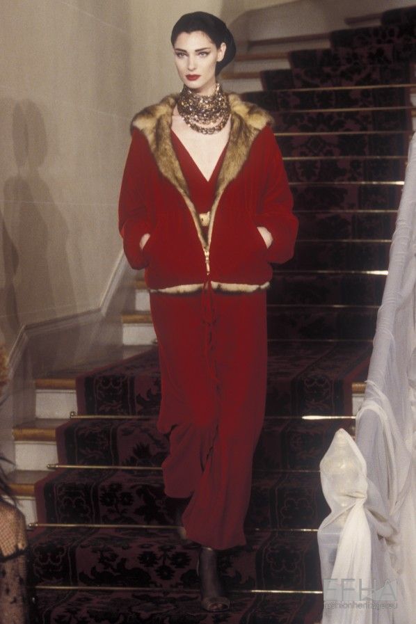 _班服冬天十年外套_穿衬衫应该穿什么外套