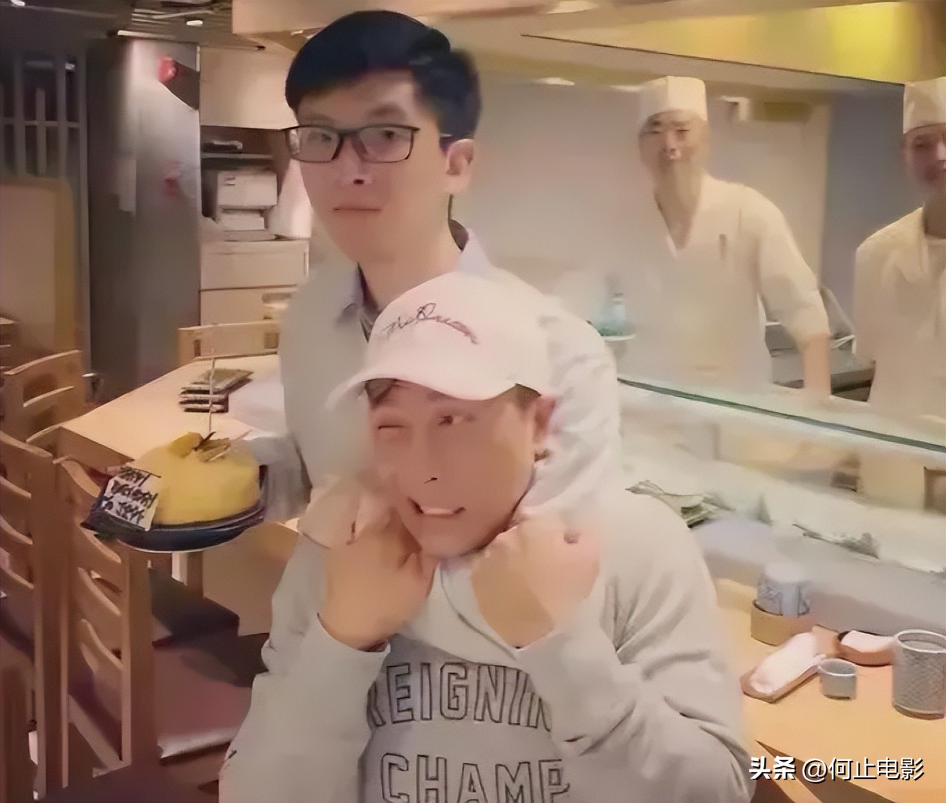 _当年抛下怀孕妻子,每月给4万了事!如今儿子长大他态度却变了_当年抛下怀孕妻子,每月给4万了事!如今儿子长大他态度却变了