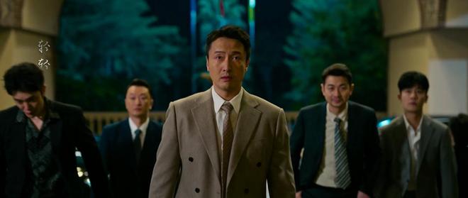 《罚罪2》草莽变西装疯批！刘天也宗祠除名，两胜贺彪终上桌__《罚罪2》草莽变西装疯批！刘天也宗祠除名，两胜贺彪终上桌