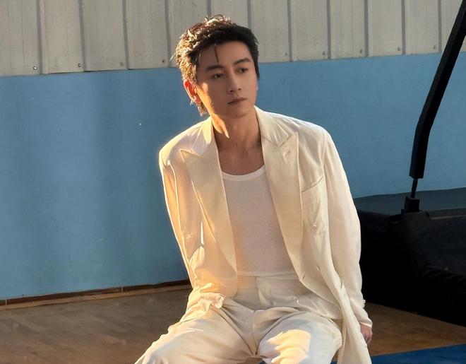 赵丽颖vs迪丽热巴__赵丽颖做配角的剧