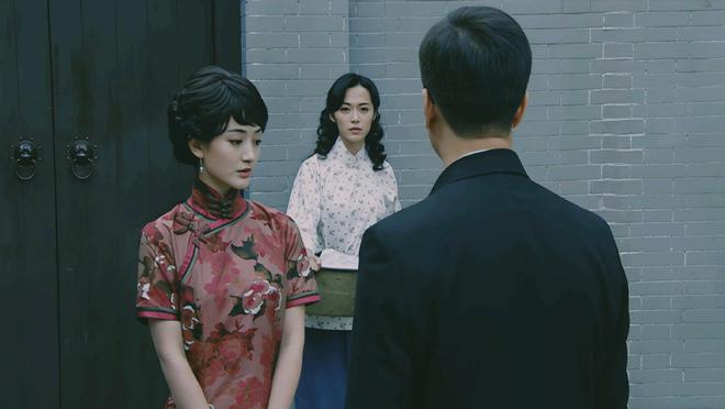 _潜伏里的晚秋_潜伏里晚秋结局