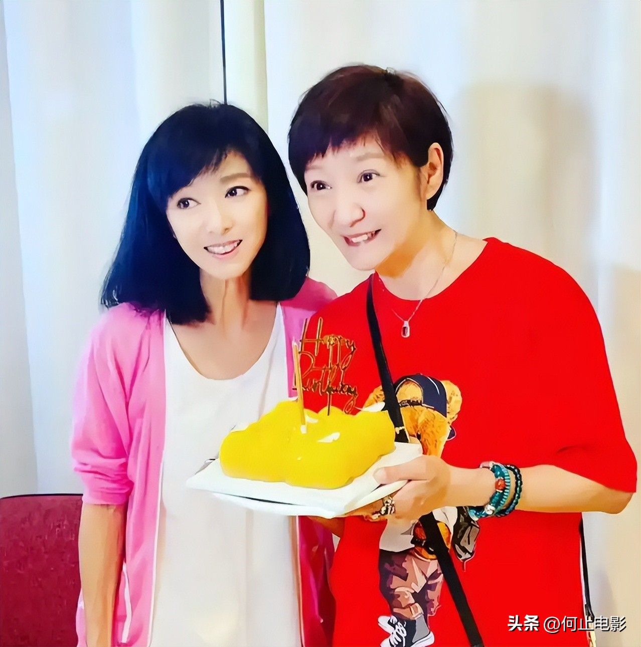 她是最美“李莫愁”，爱上有妇之夫未成年生娃，如今老得认不出__她是最美“李莫愁”，爱上有妇之夫未成年生娃，如今老得认不出