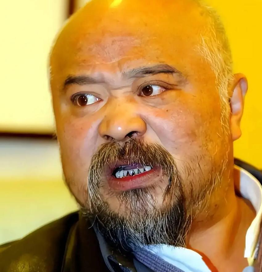 每天2包烟，顿顿8两白酒，70岁李琦跟去世前杨少华状态如出一辙__每天2包烟，顿顿8两白酒，70岁李琦跟去世前杨少华状态如出一辙