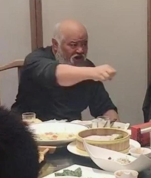 每天2包烟，顿顿8两白酒，70岁李琦跟去世前杨少华状态如出一辙_每天2包烟，顿顿8两白酒，70岁李琦跟去世前杨少华状态如出一辙_