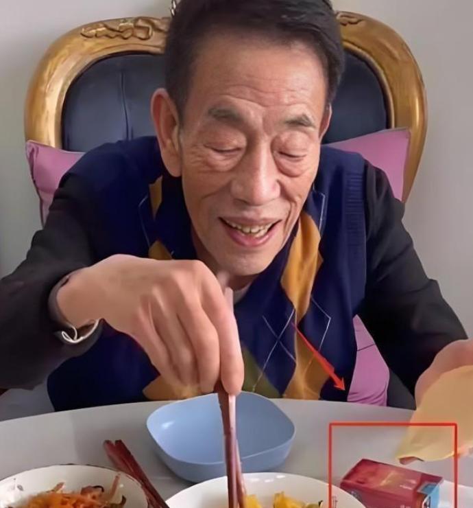 每天2包烟，顿顿8两白酒，70岁李琦跟去世前杨少华状态如出一辙_每天2包烟，顿顿8两白酒，70岁李琦跟去世前杨少华状态如出一辙_