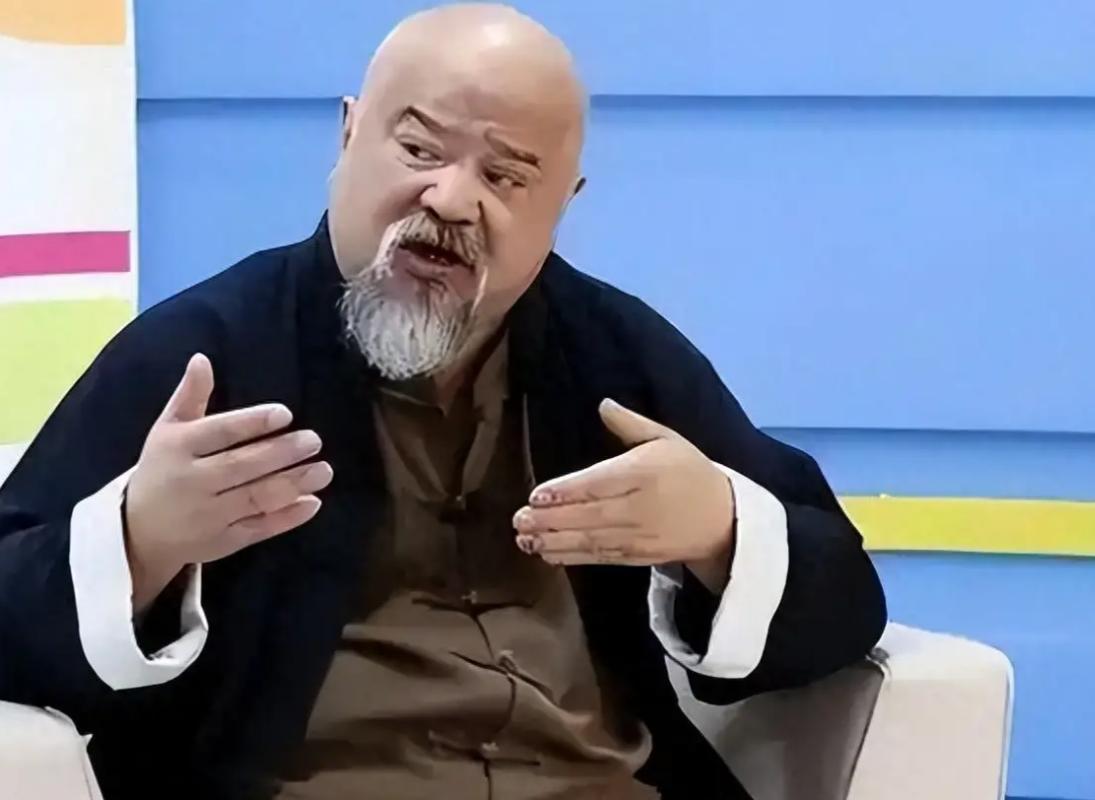 每天2包烟，顿顿8两白酒，70岁李琦跟去世前杨少华状态如出一辙_每天2包烟，顿顿8两白酒，70岁李琦跟去世前杨少华状态如出一辙_