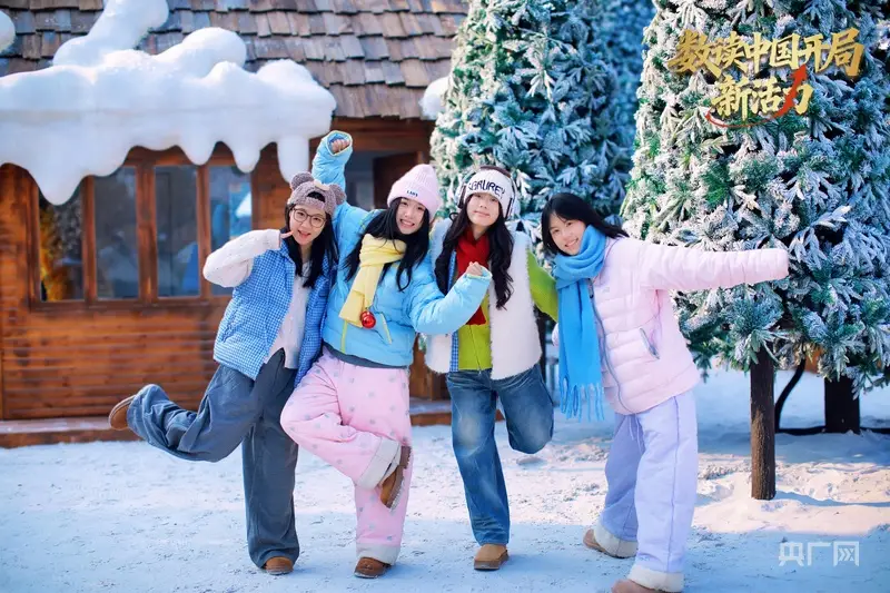 2016年曲江游客人次_四川旅行社接待人次_