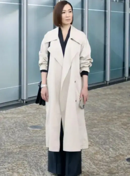 珠宝颁奖仪式主持词_大牌格子连衣裙搭外搭_