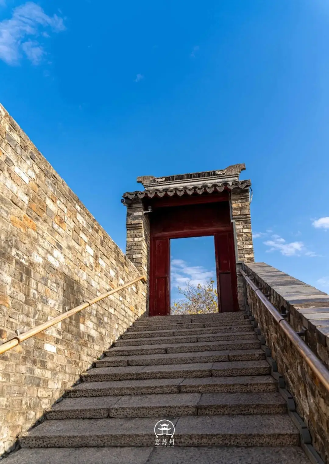 此刻姑苏｜避开山塘人潮！这座苏州城门，才是红尘里的真江南