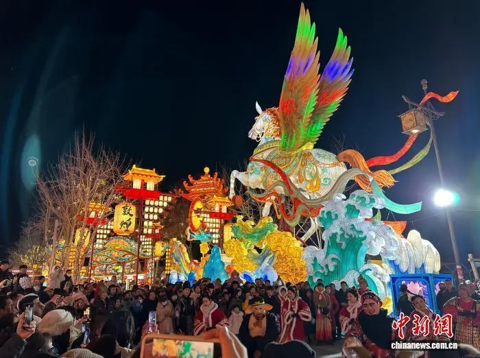 【甘快看】夜游敦煌升温 古今交融解锁冬游新场景