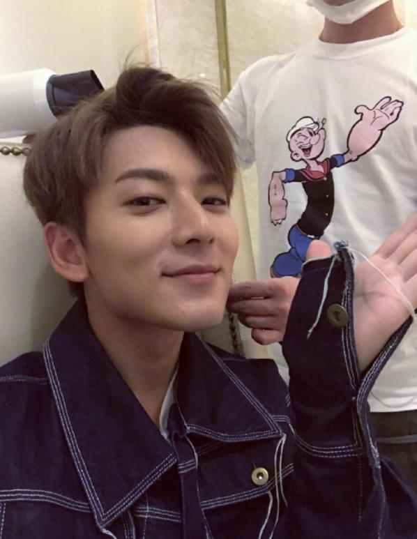 “出轨门”8年后，陈翔再陷入司晓迪点名风波，幸亏毛晓彤跑得快_“出轨门”8年后，陈翔再陷入司晓迪点名风波，幸亏毛晓彤跑得快_