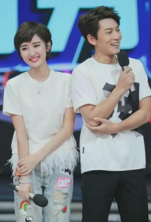 “出轨门”8年后，陈翔再陷入司晓迪点名风波，幸亏毛晓彤跑得快_“出轨门”8年后，陈翔再陷入司晓迪点名风波，幸亏毛晓彤跑得快_