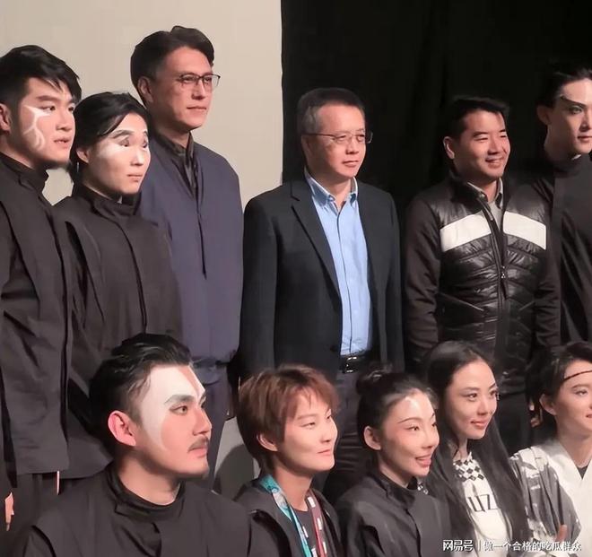 娱乐圈的曝光_曝光娱乐圈小说_