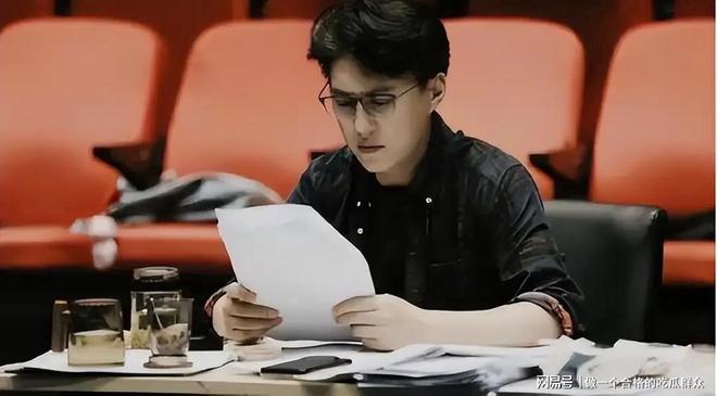 曝光娱乐圈小说__娱乐圈的曝光