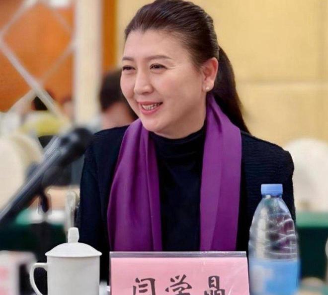 中戏否认闫学晶儿子读新疆班，曾参加全国统一考试，网传消息不实