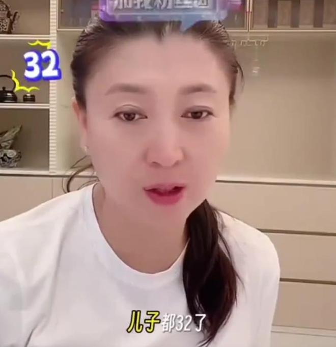 闫学晶最新视频_闫学晶现_