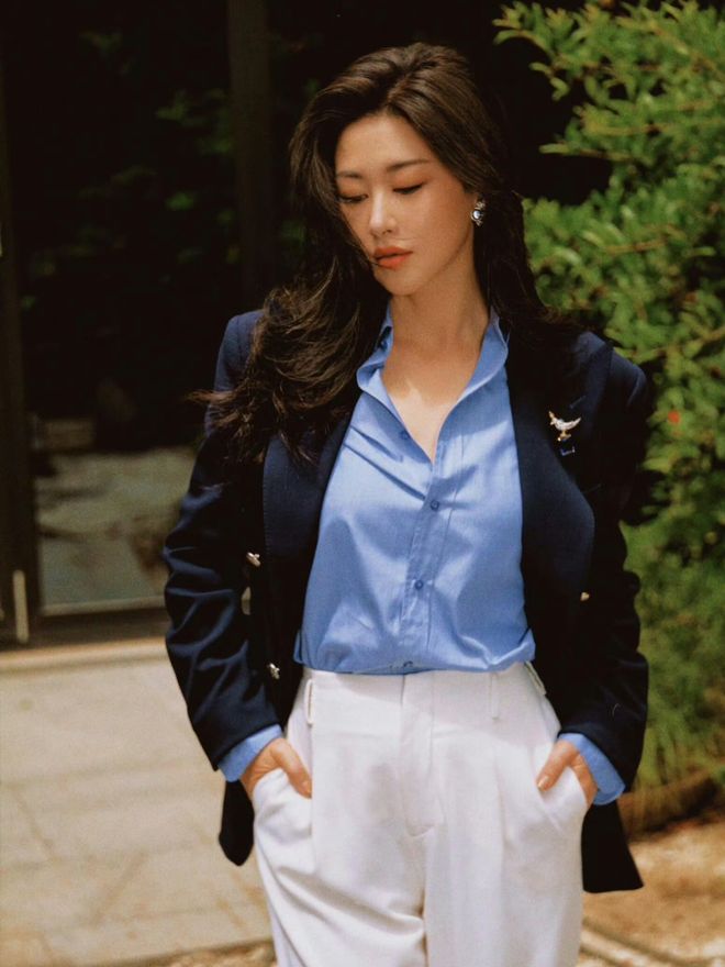 朱珠美上热搜的老钱风穿搭，太值得借鉴了！_朱珠美上热搜的老钱风穿搭，太值得借鉴了！_