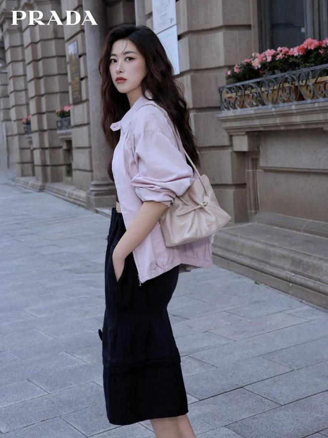 朱珠美上热搜的老钱风穿搭，太值得借鉴了！_朱珠美上热搜的老钱风穿搭，太值得借鉴了！_