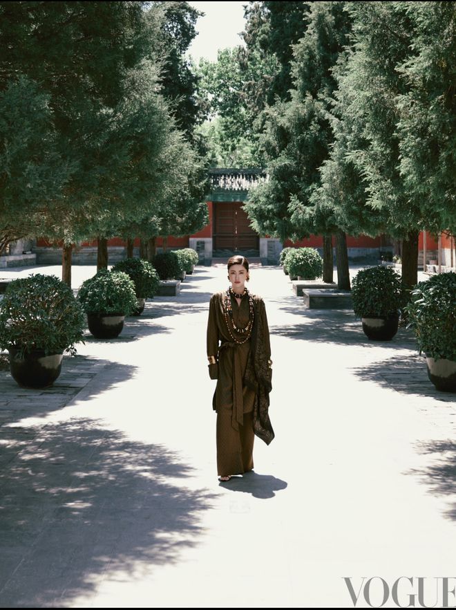 朱珠美上热搜的老钱风穿搭，太值得借鉴了！__朱珠美上热搜的老钱风穿搭，太值得借鉴了！