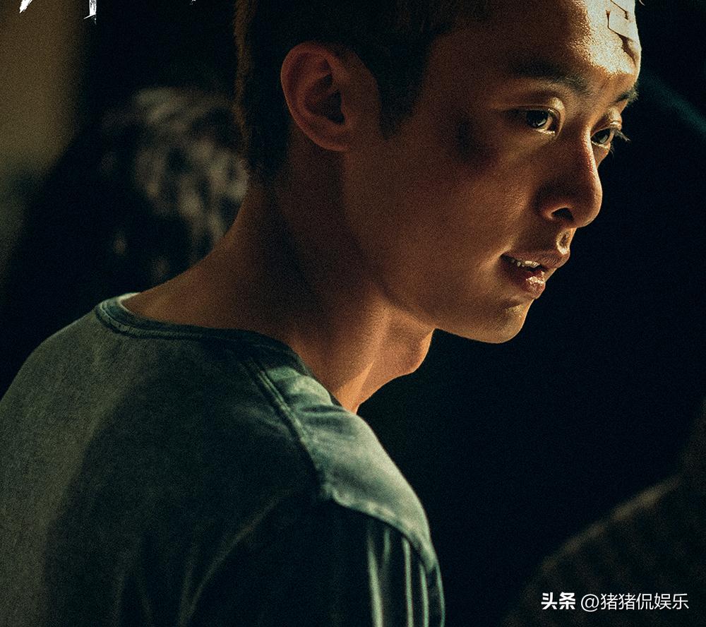 _悬疑剧开播_今晚足球世界杯开播时间