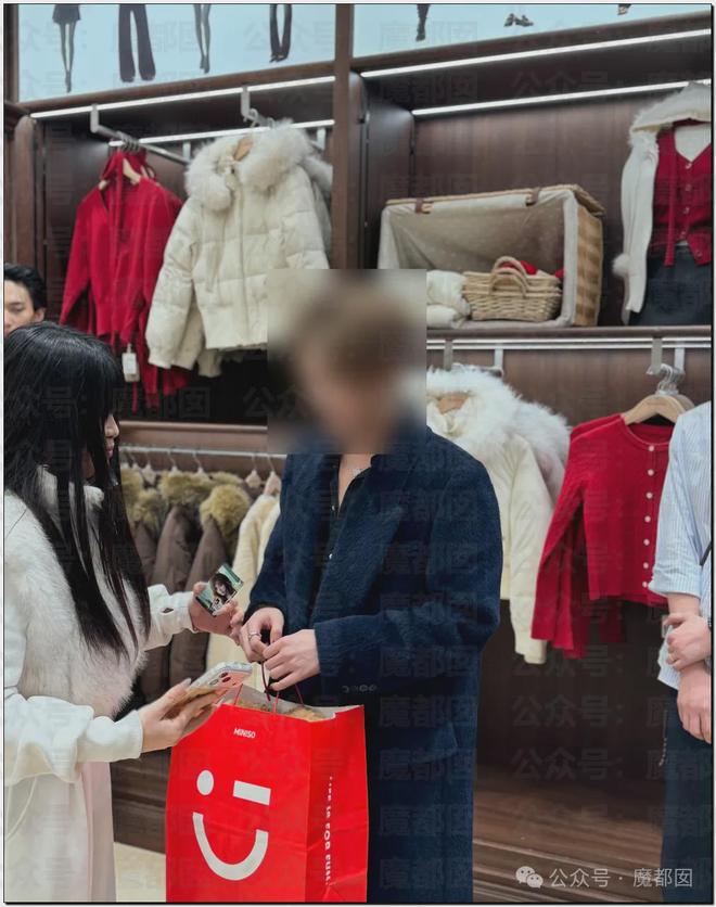 人气巨星闫学晶塌房，大量品牌解约+网红TS疑似艾滋梅毒P图！__人气巨星闫学晶塌房，大量品牌解约+网红TS疑似艾滋梅毒P图！