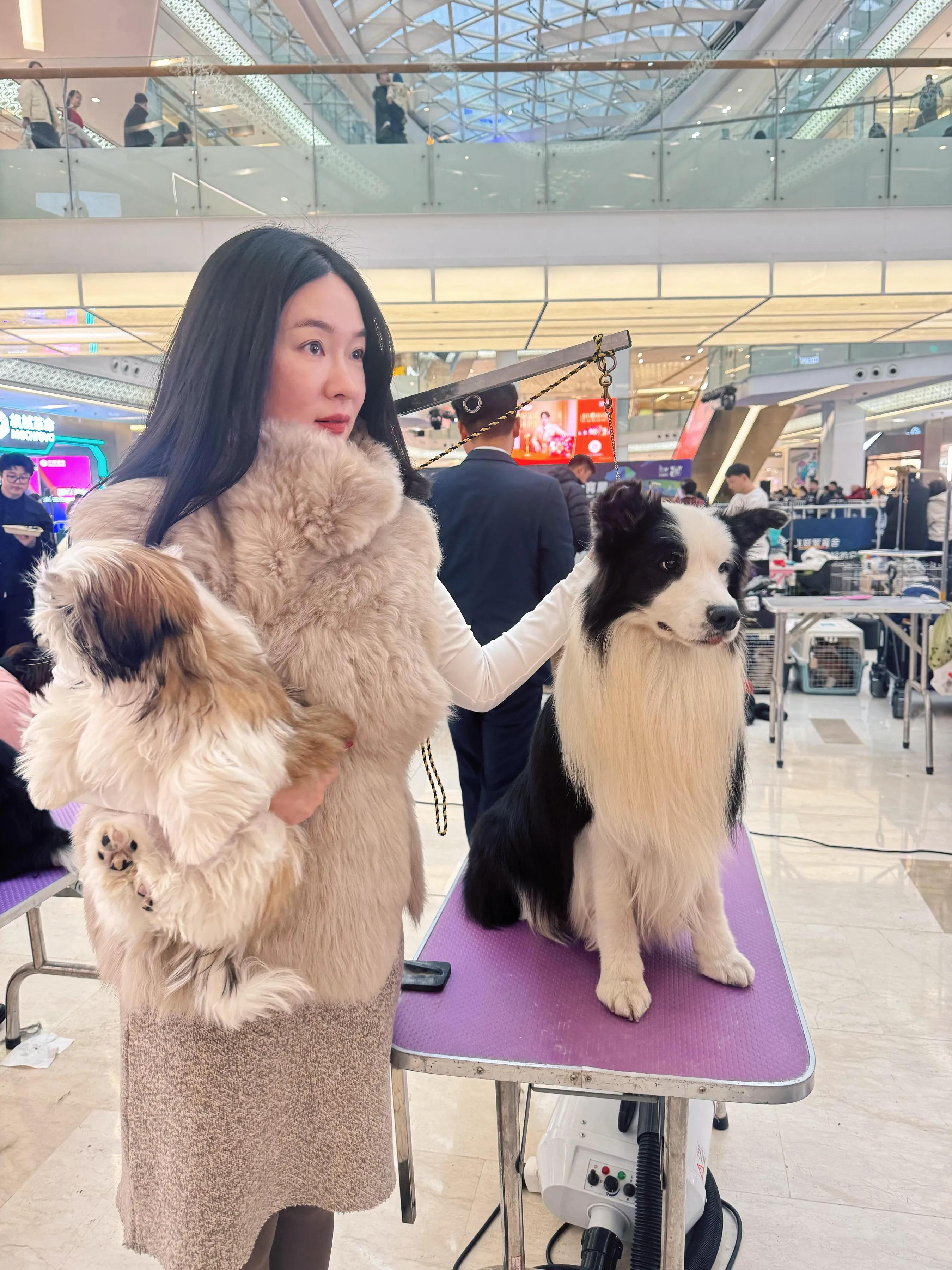 皮草夫妇街拍__皮草夫妇官网明星款