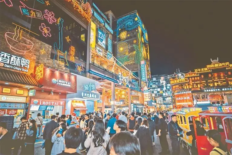 冬季“烟火气”点燃贵州文旅消费新热潮