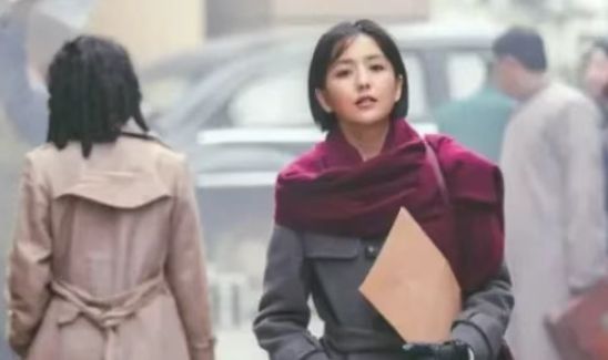 _这部44集谍战太猛了！老戏骨坐镇，谍影重重一触即发，刚播就爆了_这部44集谍战太猛了！老戏骨坐镇，谍影重重一触即发，刚播就爆了