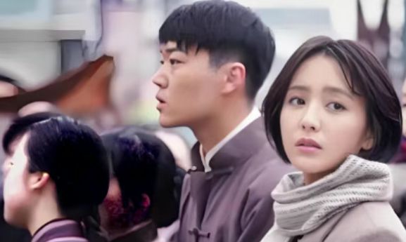 这部44集谍战太猛了！老戏骨坐镇，谍影重重一触即发，刚播就爆了__这部44集谍战太猛了！老戏骨坐镇，谍影重重一触即发，刚播就爆了