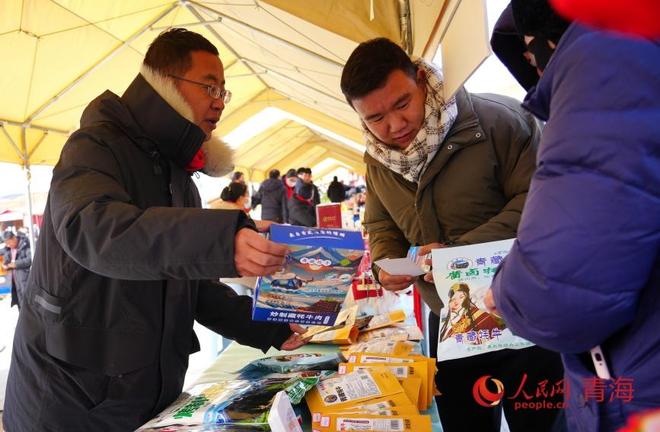 雪山卡不卡_岗什卡雪山上_